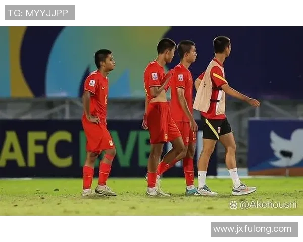 马其顿U17与法老群岛U17激战正酣青少年足球赛场上的精彩对决 马其顿U17与法老群岛U17激战正酣青少年足球赛场上的精彩对决